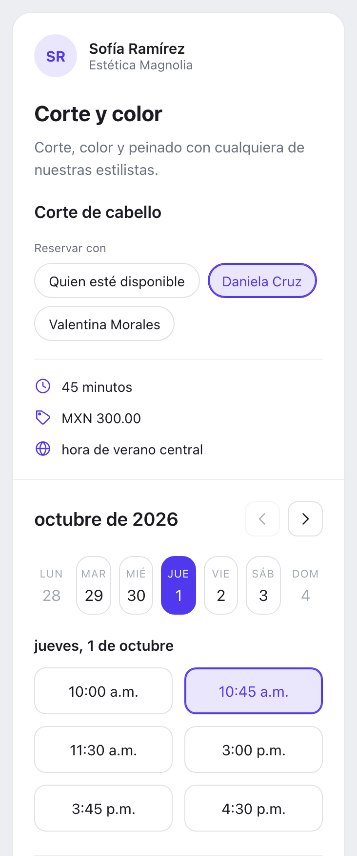 La página de reservas de Estética Magnolia vista desde un teléfono: un corte de cabello de 45 minutos con Daniela Cruz elegida en lugar de quien esté disponible, y sus horarios libres del jueves, con uno elegido.